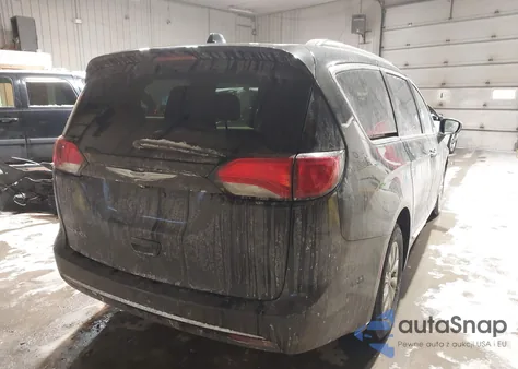 2017 Chrysler Pacifica Touring-L z USA, uszkodzony, nr VIN 2C4RC1BG1HR540649